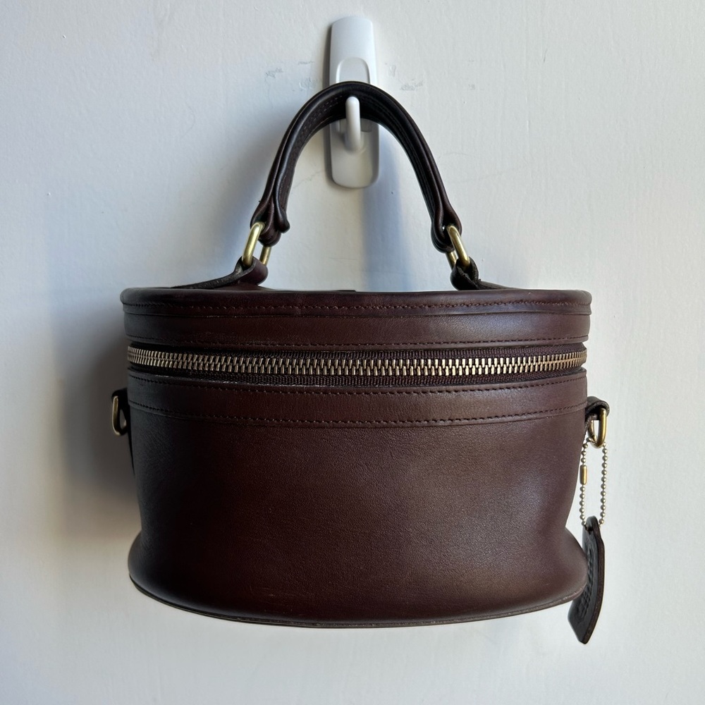 Vintage Chocolate Brown Coach 9955 Train Case